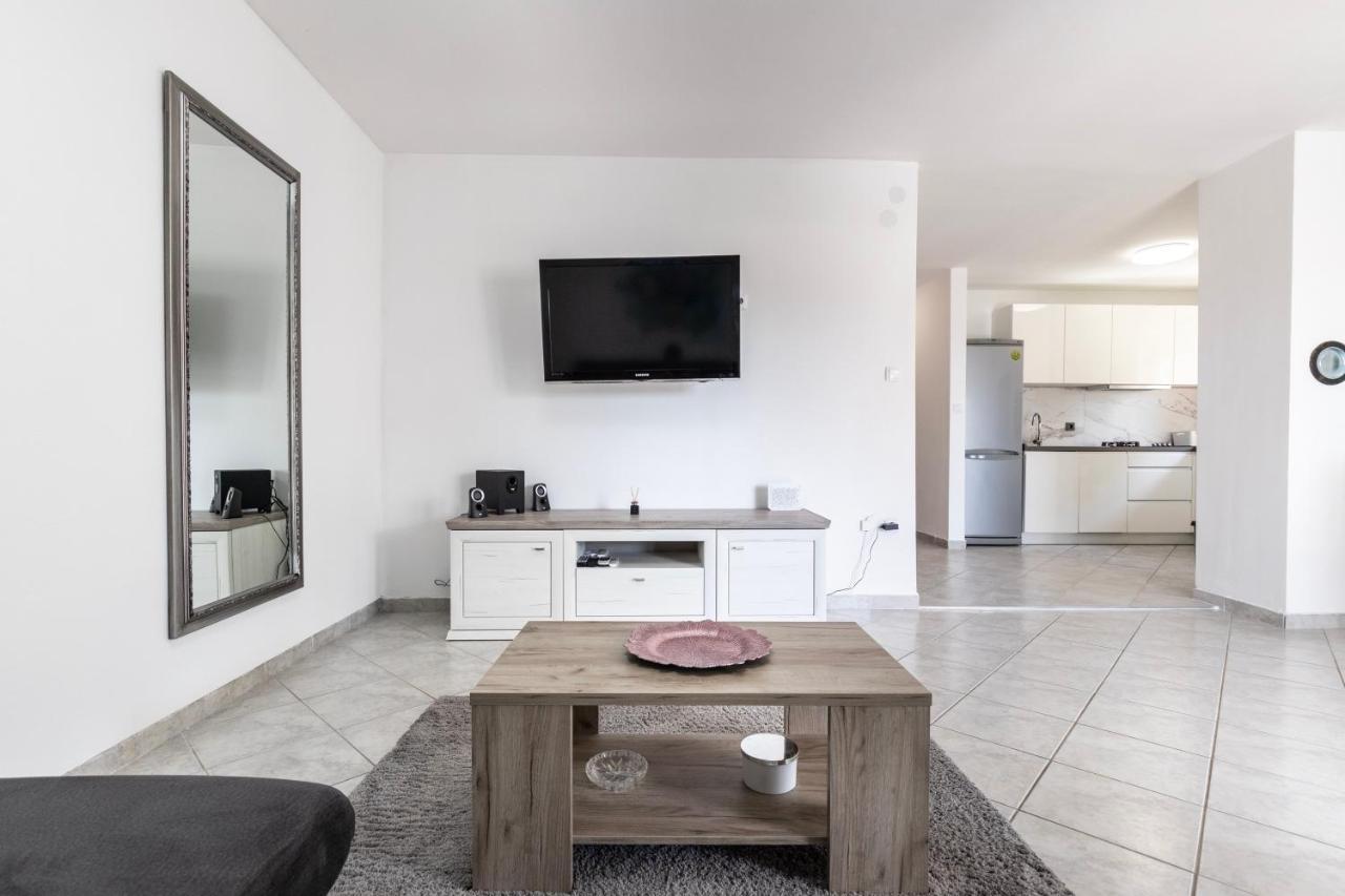 Villa Opera Razanac Ngoại thất bức ảnh